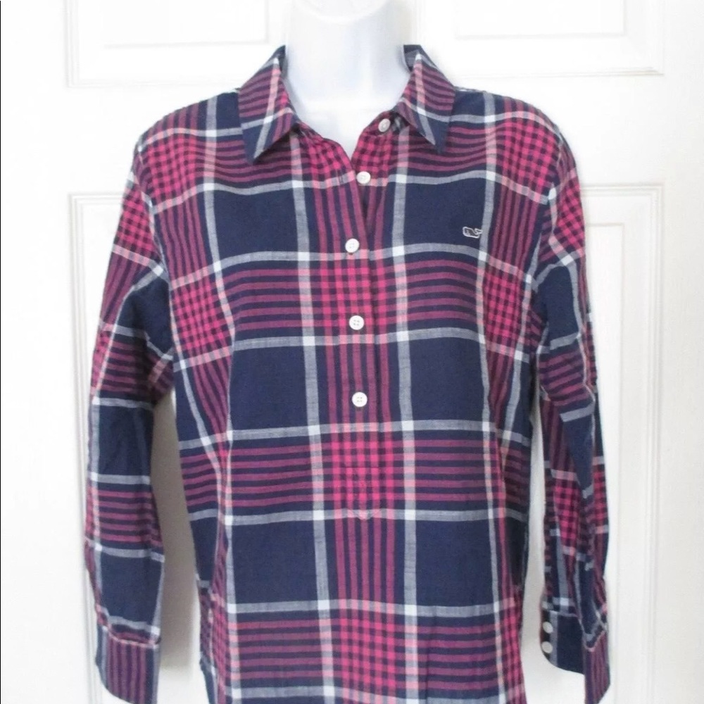 EUC Vineyard Vines Navy Plaid Shirt. Size 16.